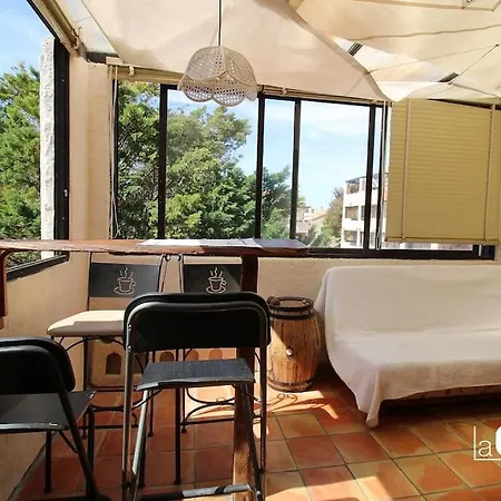 Apartment Rive D'or - 5 Couchages *